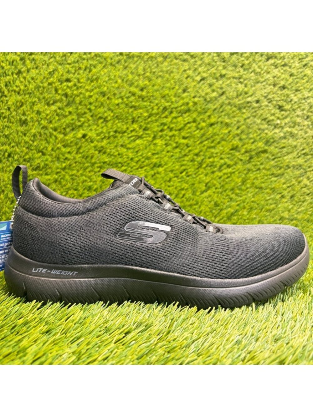 Skechers Summits Louvin Mens Size 9E Black Athletic Running Shoes Sneakers